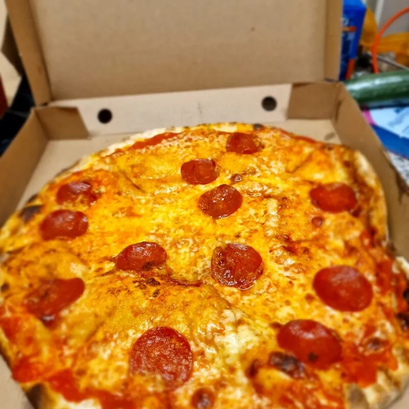 nonna-linas-pizzeria-pizza-3 nonna-linas-pizzeria-pizza-3