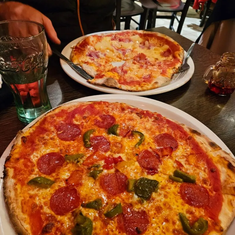 nonna-linas-pizzeria-pizza-7 nonna-linas-pizzeria-pizza-7